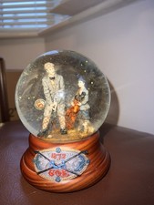 Westland Old World Golf Snow Globe Great Condition, Music Chime Works Perfect.