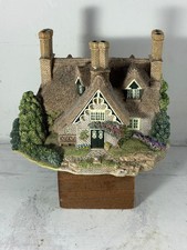 Lilliput Lane Saffron House
