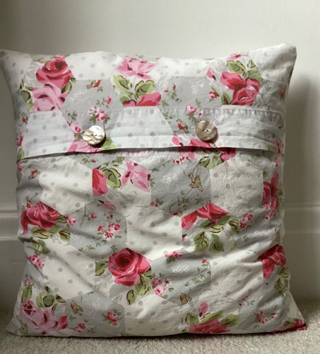 Cath kidston gorgeouscushion - cath,