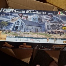 Italeri 1/72 D-Day Air Assault on Sainte-Mère-Eglise Model Kit