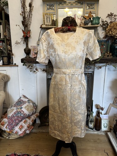 Vintage 1950s champagne gold - vintage,