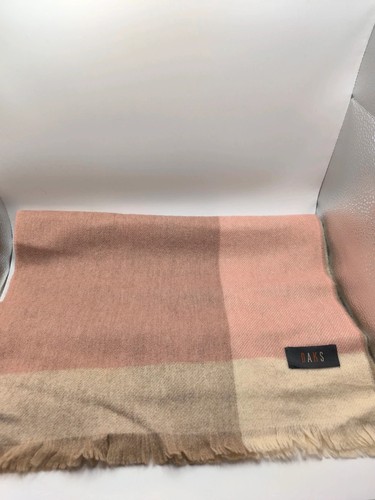 Daks preloved scarf great - preloved,