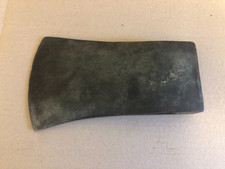 A GOOD QUALITY VINTAGE BRADES no 6  FELLING AXE HEAD made in England