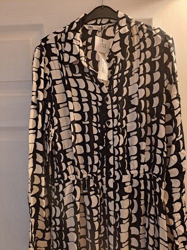Zara black and white geometric - black,