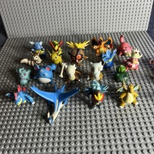 Vintage Pokemon Tomy Nintendo Figures job lot Charizard etc