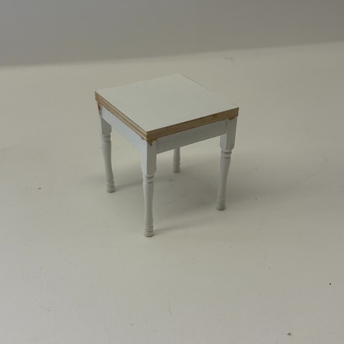 12th scale dolls house - 1:12th,