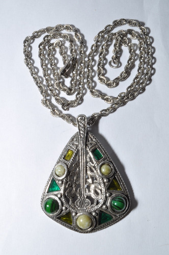 Wonderful vintage signed - wonderful,