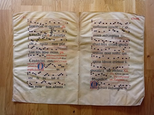 Orig parchment antiphonary - parchment,