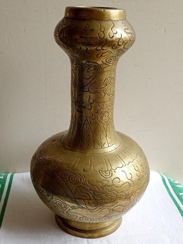 Large antique chinese bronze - large,