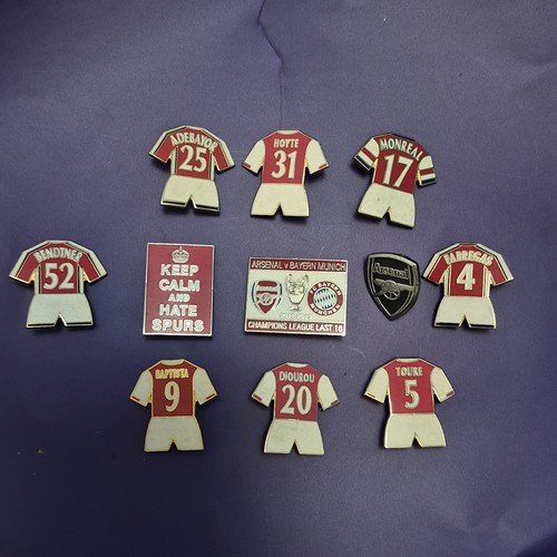 Arsenal badges - arsenal,