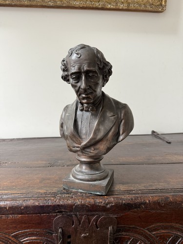 Antique heavy metal bust - metal, of