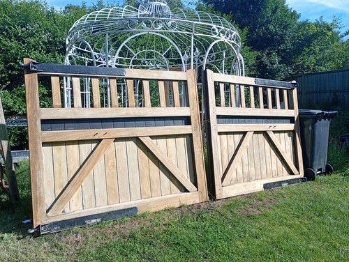 Driveway gates oak - driveway,
