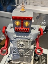 IDEALS ROBERT THE ROBOT No