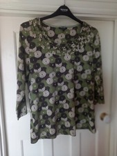 MAINE AT DEBENHAMS LADIES SIZE 20 TOP