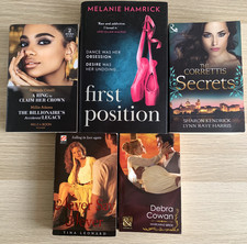 Mills & Boon Book Bundle - Romance - 5 Books 7 Stories - Historical and Modern