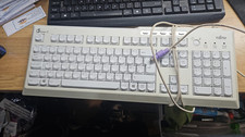 Fujitsu KBPC PX ECO GB PS2 WIRED KEYBOARD