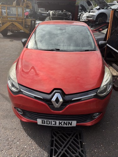 Renault clio burgundy breaking - renault,