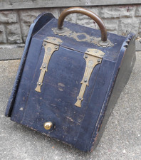 Victoriana Style Dark Wooden Coal Scuttle Box Early 20th Century Purdonium Read