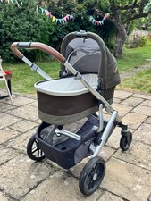Uppababy Vista V2 Stroller with Carrycot, Toddler Seat, Bug Shield & Rain Covers