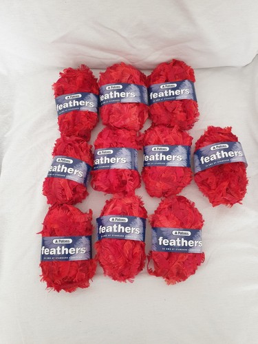 Patons feathers red - patons,