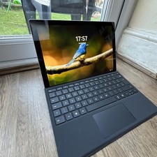 Microsoft Surface Pro 6 i7 |