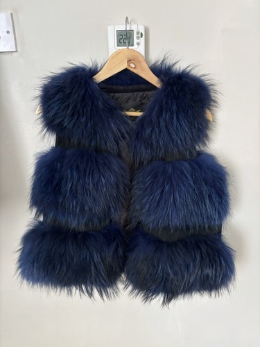 Posh poms real racoon - real,