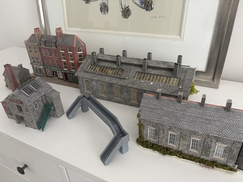 Metcalfe scale buildings - metcalfe,