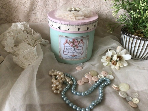 One round shabby chic - one,