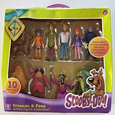 SCOOBY DOO 10 PIECE SET