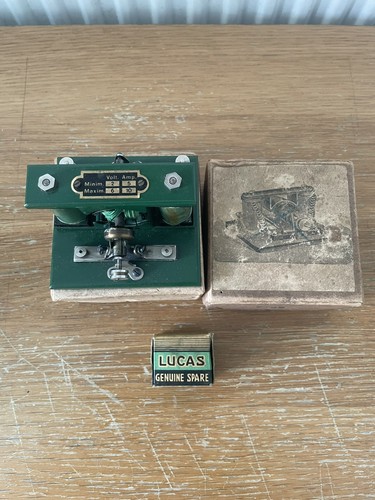 Vintage steam dynamo engine - steam, /dynamo