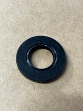 Yamaha PW80 YZ80 TTR125 Front Sprocket Drive Seal Genuine 93102-20143