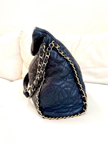 Authentic chanel black - black, quilted
