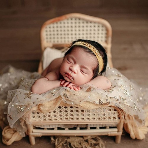 Baby yarn wrap - yarn, pillow