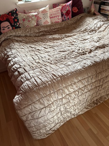Laura ashley home champagne - laura,