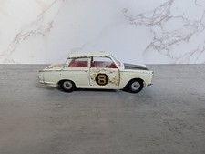 Dinky Toys 212 Ford Cortina