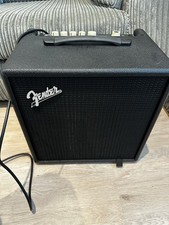 Fender Rumble LT25 25W Combo Bass Amplifier (2270106000)