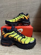 Nike Air Max Plus TNs size UK kids UK 11.5 EU 29.5 BRAND NEW WITH BOX