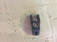 VW T4 TRANSPORTER  2003 2.5 TDI ACV AJT FUEL INJECTOR CLAMP 028130206