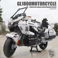 Honda Gold Wing GL-1800 Brick Model Motorcycle Mould King 1328/pcs Static 23001