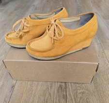 Clarks Originals Mustard