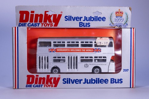Dinky toys 297 atlantean - dinky,