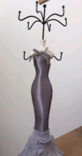 Mannequin dress jewellery - mannequin,