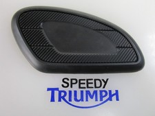 TRIUMPH BONNEVILLE BOBBER