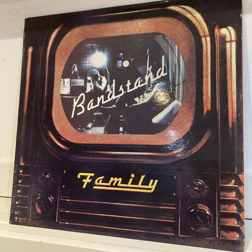Family bandstand 80 s - family,