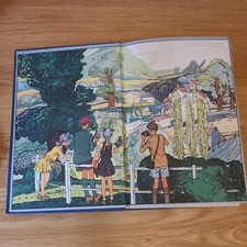 The Practical Encyclopedia for Children  Odhams Press Hard back cira 1940s