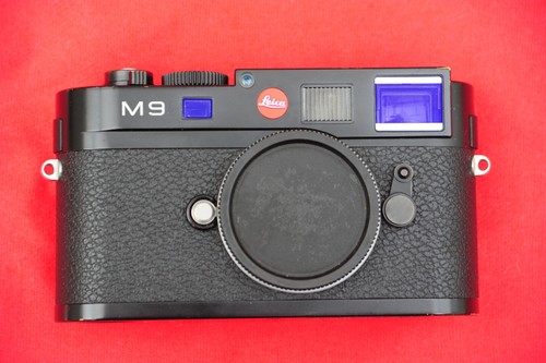 Leica digital camera ccd id - m9,
