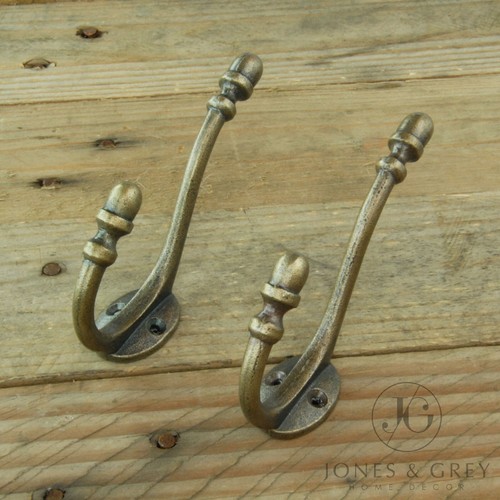 Acorn double hooks - acorn,
