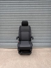 Transporter caravelle - t6,