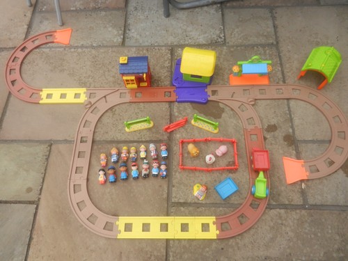 Elc happyland trainset pieces - trainset,
