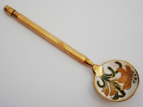 Sx640 yellow flower - sx640), enamel